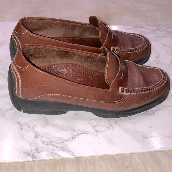Cole Haan brown Leather Loafers size 8M - Picture 5 of 9